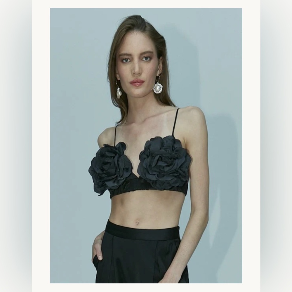 Avant-Garde Black Floral Appliqué Crop Top | NWT